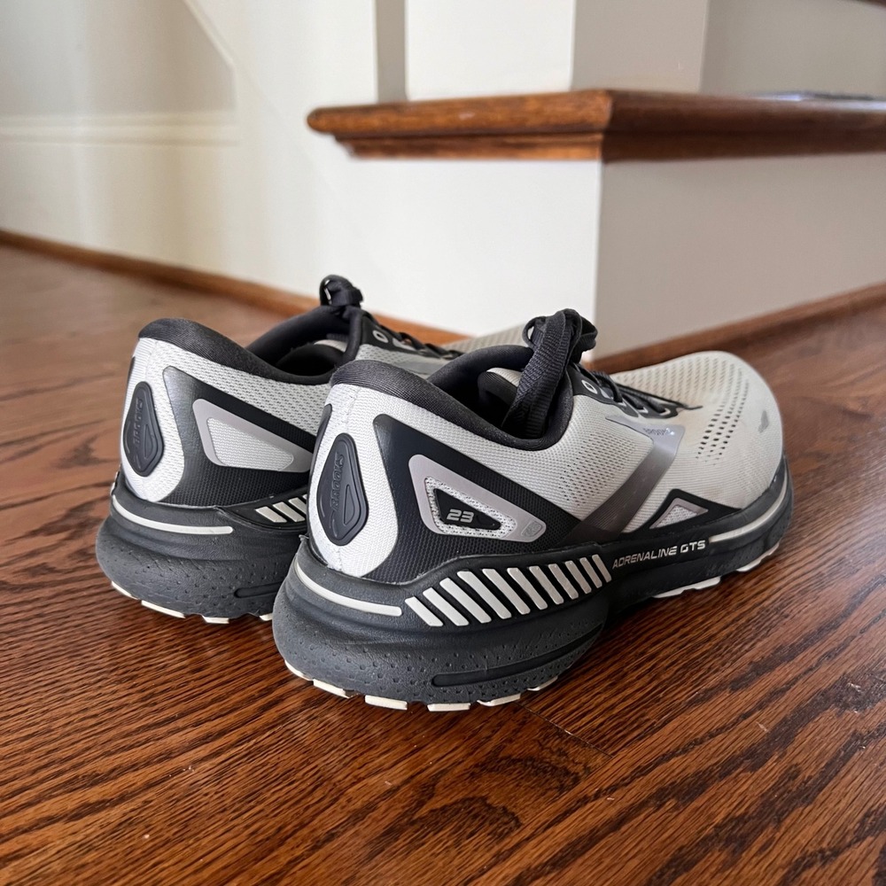 Brooks Adrenaline GTS 23 Mens Running Shoes Oyster Alloy Black 1103911D065 Sz 9 - Picture 13 of 16